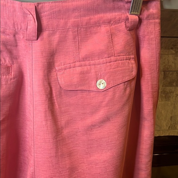 Tommy Bahama Coral Pink silk shorts size 8 - Picture 14 of 16